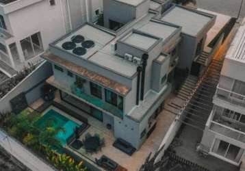 Casa com 3 dormitórios à venda, 306 m² por r$ 5.035.000,00 - tamboré - santana de parnaíba/sp