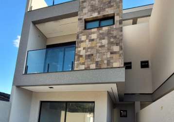 Sobrado | 3 dorm | 5 vagas | suíte | 155 m² priv | xaxim - curitiba/pr