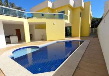 Vende-se casa duplex de alto padrão no araçagy - condomínio villa fiori - 05 suítes - 02 suítes com