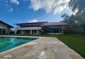 Vende-se excelente casa de alto padrão no calhau - 5 quartos com varanda - nascente - lazer privati