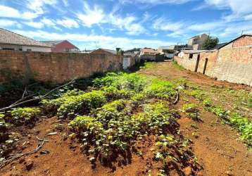 Terreno plano, limpo, região de prédios, bairro iguaçu, fazenda rio grande