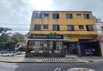 Kitnet com 1 dormitório para alugar, 16 m² por r$ 1.400/mês - água verde - curitiba/pr