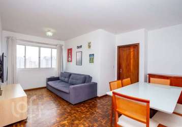 Apartamento com 2 quartos à venda na rua andré de barros, 638, centro, curitiba por r$ 360.000