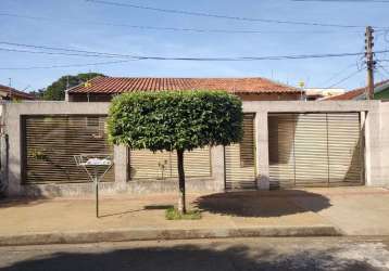 Casa com 3 quartos à venda na rua carlos de almeida, são lourenço, londrina, 150 m2 por r$ 350.000