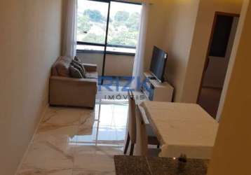 Apartamdento com 02 dormitorios e varanda