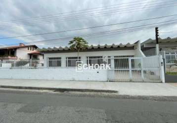 Casa com 3 dormitórios à venda, 190 m² por r$ 700.000,00 - água verde - blumenau/sc