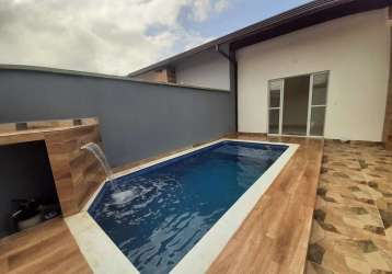 Casa à venda em itanhaém com piscina e área gourmet