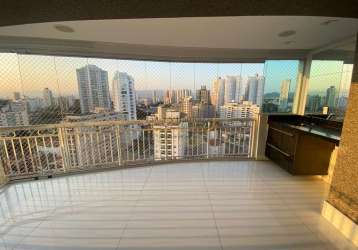 Apartamento com 02 dormitórios sendo suítes no bairro ponta da praia em santos/sp