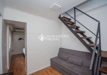 Apartamento com 1 quarto à venda na rua major-polícia militar antônio pompílio da fonseca, 110, jardim europa, porto alegre, 32 m2 por r$ 275.000