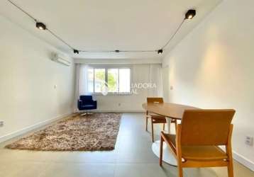 Apartamento com 2 quartos à venda na rua doutor mário totta, 621, tristeza, porto alegre, 64 m2 por r$ 395.000
