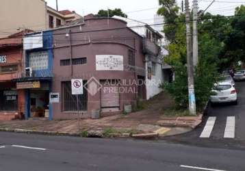 Prédio à venda na rua vítor hugo, 10, petrópolis, porto alegre, 157 m2 por r$ 950.000