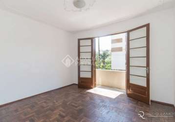 Apartamento com 3 quartos à venda na avenida getúlio vargas, 230, menino deus, porto alegre, 100 m2 por r$ 300.000