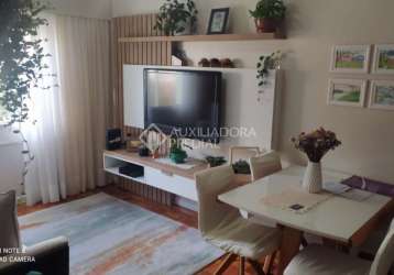 Apartamento com 3 quartos à venda na rua lasar segall, 125, são sebastião, porto alegre, 54 m2 por r$ 276.000