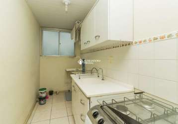 Apartamento com 2 quartos à venda na rua josé barcellos garcia, 60, rubem berta, porto alegre, 50 m2 por r$ 130.000