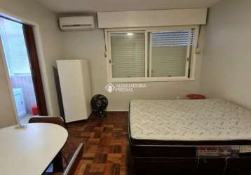 Apartamento com 1 quarto à venda na rua valparaíso, 926, jardim botânico, porto alegre, 25 m2 por r$ 165.000