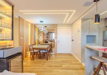 Apartamento com 2 quartos à venda na rua nunes machado, 76, azenha, porto alegre, 57 m2 por r$ 719.000