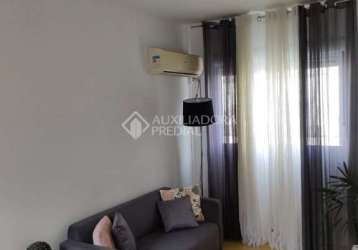 Apartamento com 2 quartos à venda na rua zeferino dias, 191, sarandi, porto alegre, 48 m2 por r$ 200.000