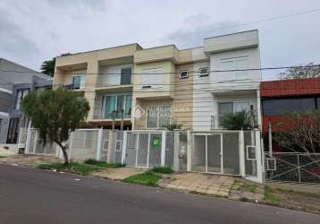 Casa com 3 quartos à venda na rua do pampa, 168, costa e silva, porto alegre, 181 m2 por r$ 789.000