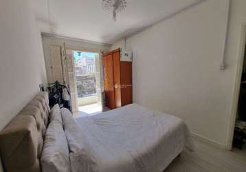 Apartamento com 2 quartos à venda na rua general lima e silva, 1027, centro histórico, porto alegre, 64 m2 por r$ 240.000