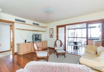 Apartamento com 3 quartos à venda na rua engenheiro veríssimo de matos, 15, bela vista, porto alegre, 138 m2 por r$ 2.250.000