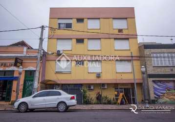 Apartamento com 2 quartos à venda na rua joão alfredo, 625, cidade baixa, porto alegre, 62 m2 por r$ 340.000