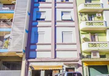 Apartamento com 2 quartos à venda na rua dos andradas, 467, centro histórico, porto alegre, 83 m2 por r$ 320.000