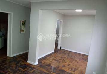 Apartamento com 3 quartos à venda na rua ibicui, 55, cristal, porto alegre, 63 m2 por r$ 280.000