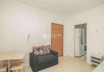 Apartamento com 1 quarto à venda na rua marcelo gama, 17, são joão, porto alegre, 32 m2 por r$ 165.000