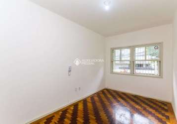 Apartamento com 1 quarto para alugar na avenida taquara, 478, petrópolis, porto alegre, 43 m2 por r$ 1.100