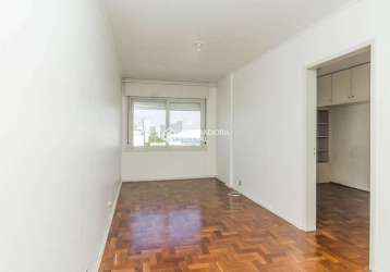 Apartamento com 1 quarto para alugar na rua silva só, 280, santa cecília, porto alegre, 40 m2 por r$ 1.350