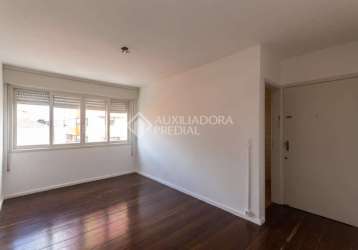 Apartamento com 2 quartos para alugar na rua alberto torres, 41, cidade baixa, porto alegre, 40 m2 por r$ 1.600