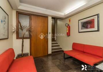 Sala comercial para alugar na rua anita garibaldi, 87, mont serrat, porto alegre, 133 m2 por r$ 3.000