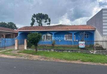 Casa à venda em uvaranas