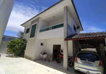 Casa duplex em itapuã salvador