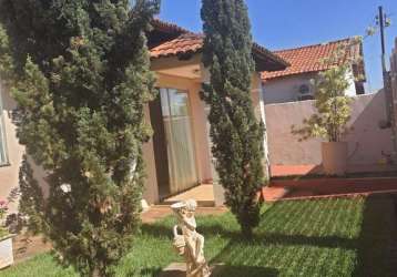 Casa com 3 quartos à venda na avenida c quadra 26 lt -09, 9, vila padre pelágio, goianira por r$ 430.000