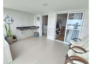 Apartamento 02 dormitórios com suite frente mar,bairro maracanã