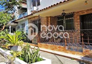 Casa em condomínio fechado com 5 quartos à venda na rua botucatu, grajaú, rio de janeiro, 162 m2 por r$ 605.000