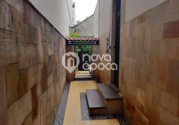 Casa com 2 quartos à venda na rua caçapava, grajaú, rio de janeiro, 95 m2 por r$ 589.000