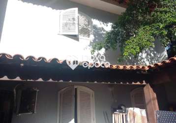 Casa com 4 quartos à venda na rua vaz de caminha, cachambi, rio de janeiro, 327 m2 por r$ 540.000