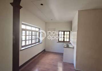 Casa com 7 quartos à venda na avenida paulo de frontin, praça da bandeira, rio de janeiro, 270 m2 por r$ 620.000