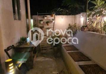 Casa em condomínio fechado com 3 quartos à venda na rua do paraíso, santa teresa, rio de janeiro, 90 m2 por r$ 450.000