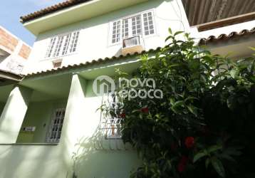 Casa em condomínio fechado com 5 quartos à venda na rua saturnino de brito filho, portuguesa, rio de janeiro, 194 m2 por r$ 720.000