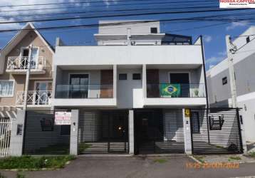 Sobrado a venda no bairro uberaba, curitiba, de frente para a rua a 500 metros da salgado filho e 750 metros d0 banco do brasil.