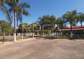 Chácara  com piscina e campo de futebol no varjão, são carlos