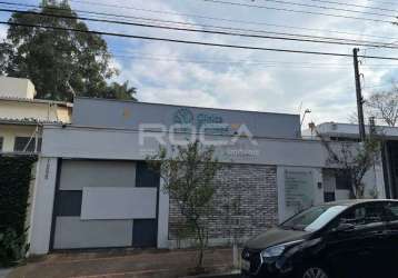 Imóvel comercial no centro de são carlos: 4 banheiros, cozinha, copa, 2 garagens, armários embutidos