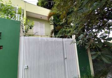 Sobrado aconchegante com 1 suíte no jardim santa paula, são carlos