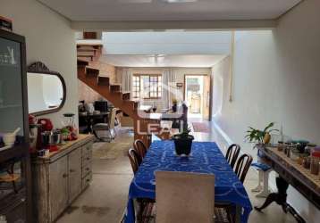 Ampla sobrado de 130m² com 2 suítes e 1 vaga de garagem à venda, por r$850.000,00, jardim iracema,