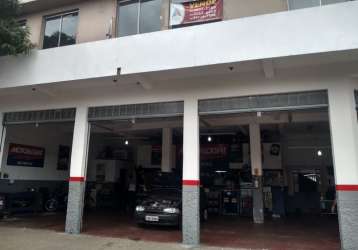 Vende  salao  na avenida morangueira maringa