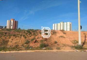 Vende terreno no parque petrópolis na várzea paulista/sp