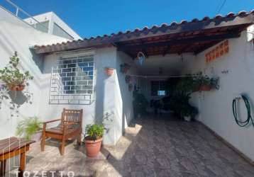 Excelente casa à venda em frente ao lago de olarias